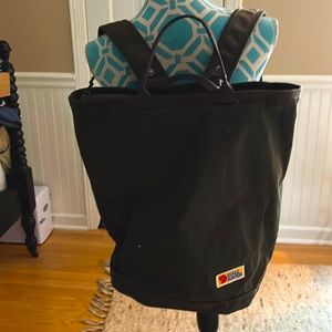 Fjall Raven Vardag tote pack like new